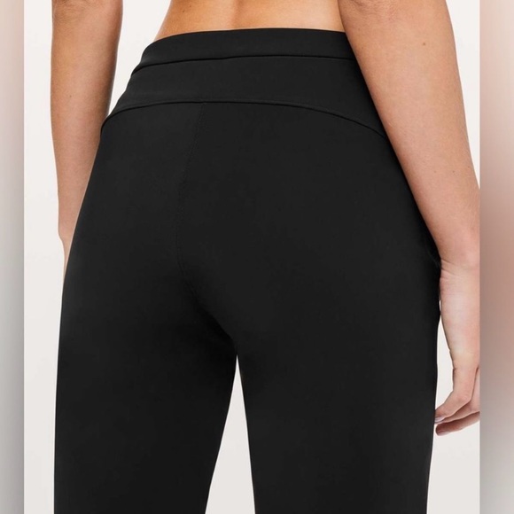 Lulu NWT On the Move Pants 28” - Women’s 2 Black - Picture 7 of 16